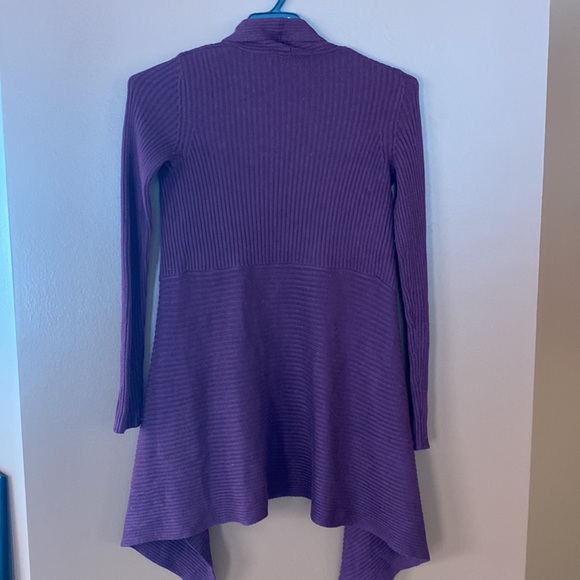 Ricki’s shawl type sweater in beautiful burgundy, colour in size XS. - Picture 5 of 7